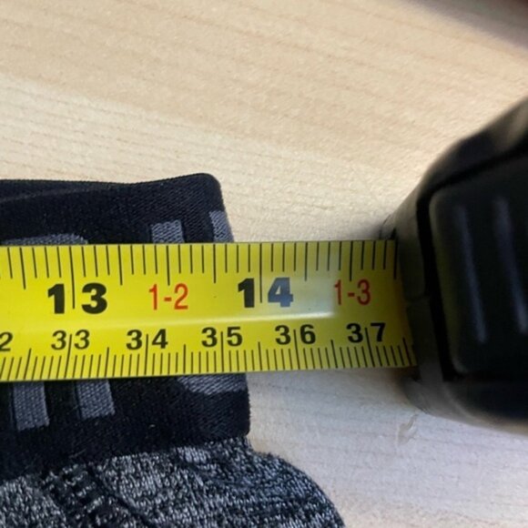 Under Armour Small Leggings Grey Casual Pocket Activewear Gym Workout Loungewear - Picture 5 of 6